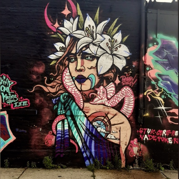 @dcomeup Check out ALL - Picture 2 of 15